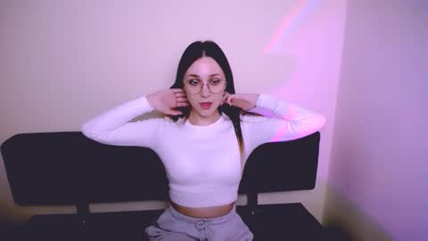 Milla online show from November 25, 8:36 am