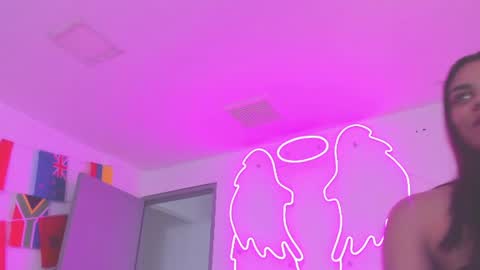 Snapshot of miller_silvana chatting on June 26, 11:36 am miller_silvana online show from June 26, 11:36 am