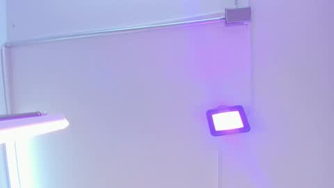 miller_vanessa_ online show from March 12, 11:01 pm