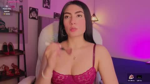 miller_vanessa_ online show from October 18, 8:20 pm