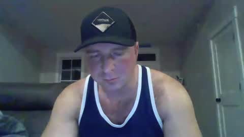 Snapshot of millertimenow34 chatting on February 4, 1:56 am millertime feet bigcock hairy straight muscles online show from February 4, 1:56 am