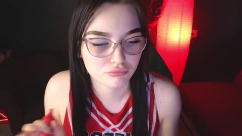 Millie online show from March 1, 10:13 am