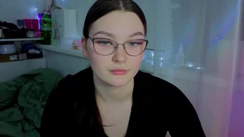 Millie online show from October 18, 11:11 am