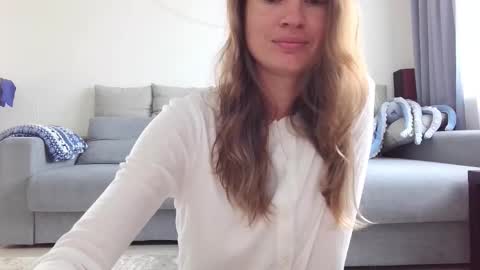 Snapshot of milly_browski chatting on September 24, 12:19 pm milly_browski online show from September 24, 12:19 pm