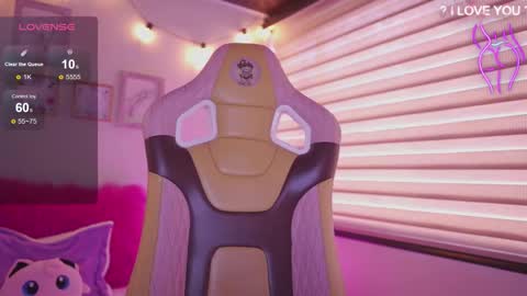 MILLY online show from March 30, 6:31 pm