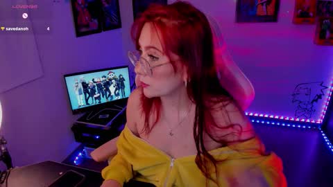 Snapshot of milly_yako chatting on September 25, 3:10 am Monkey D Maddie online show from September 25, 3:10 am