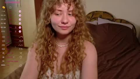 Snapshot of milounee chatting on April 27, 3:43 pm milounee online show from April 27, 3:43 pm