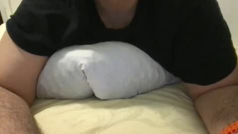 Snapshot of mils_8d chatting on February 25, 4:57 am Daddy online show from February 25, 4:57 am