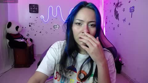 Snapshot of milusolers chatting on December 14, 1:38 pm Milusolers online show from December 14, 1:38 pm