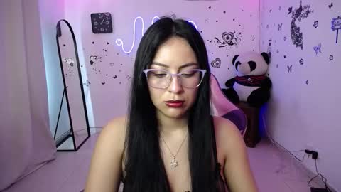 Snapshot of milusolers chatting on February 25, 4:27 pm Milusolers online show from February 25, 4:27 pm