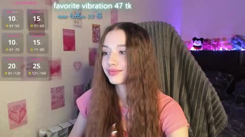 Snapshot of milyamess chatting on June 8, 5:24 pm Emily online show from June 8, 5:24 pm