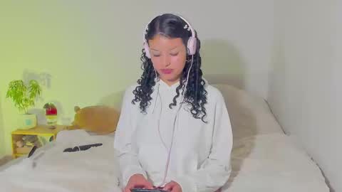 Snapshot of mimi_sa chatting on December 26, 9:26 pm Mimii  online show from December 26, 9:26 pm