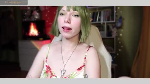 Snapshot of mimibunxo chatting on March 4, 5:11 am Mimi Bunny online show from March 4, 5:11 am