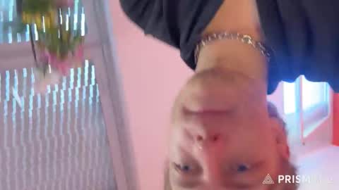 Snapshot of mimiro12 chatting on October 13, 1:00 pm mimiro12 online show from October 13, 1:00 pm