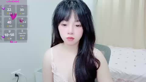 Snapshot of minaaaa69879 chatting on June 22, 3:25 am Na online show from June 22, 3:25 am
