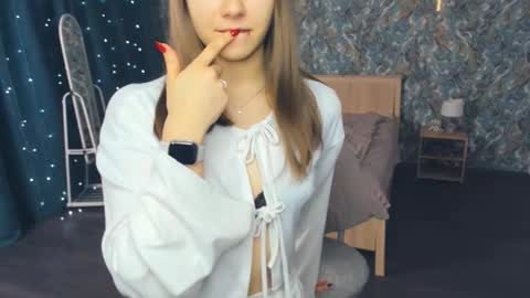 Mindi online show from January 10, 7:10 am