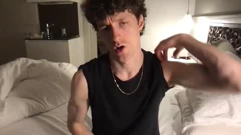 Mindly online show from April 10, 11:20 pm