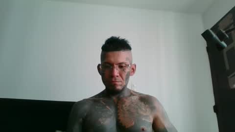 Snapshot of miniimgra chatting on September 21, 8:21 pm miniimgra online show from September 21, 8:21 pm