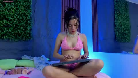 minji_chido online show from May 28, 11:18 am