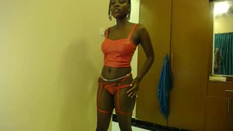 Snapshot of minnie_lila chatting on September 13, 4:40 pm Lila online show from September 13, 4:40 pm