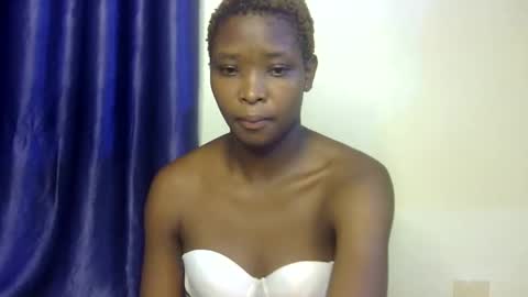 mint_queen online show from May 21, 7:32 pm