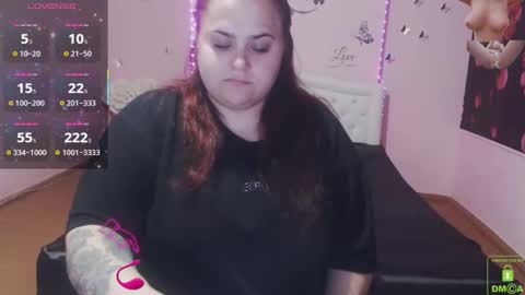Snapshot of mira_cle_ chatting on May 15, 7:26 am mira_cle_ online show from May 15, 7:26 am
