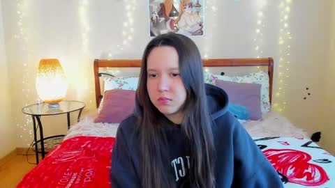 Snapshot of mira_karter chatting on May 13, 3:04 am Mira online show from May 13, 3:04 am