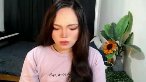 Mira Bella online show from April 19, 7:29 am