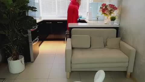 Mira online show from March 4, 8:09 am