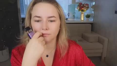 Mira online show from April 10, 1:33 am