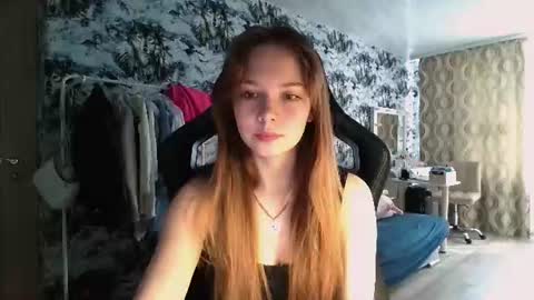 Snapshot of mira_princess chatting on July 27, 6:42 am MIRAcle online show from July 27, 6:42 am
