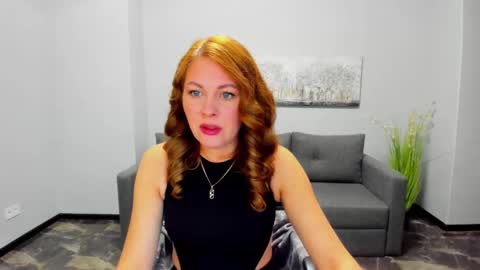 Snapshot of mira_whites chatting on February 26, 6:47 am Mira online show from February 26, 6:47 am