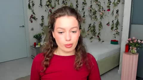 Emma online show from April 5, 10:01 am