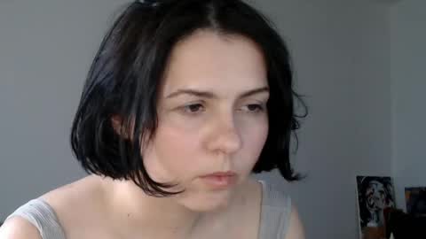 Snapshot of miradiaz chatting on May 10, 9:36 am Meera online show from May 10, 9:36 am