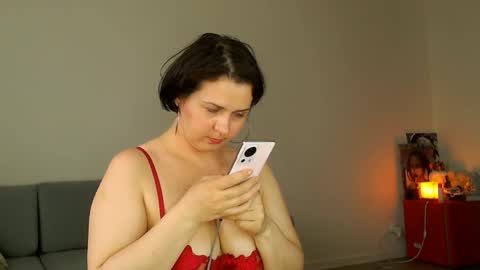 Snapshot of miradiaz chatting on May 27, 3:42 pm Meera online show from May 27, 3:42 pm