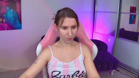 Snapshot of miralush chatting on December 8, 1:25 pm Mira online show from December 8, 1:25 pm