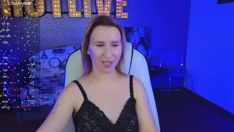 Snapshot of miralush chatting on July 14, 6:18 am Mira online show from July 14, 6:18 am