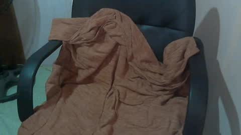 Snapshot of mirana_xxx chatting on June 11, 3:15 am Im Ping online show from June 11, 3:15 am