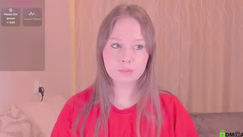 Kira online show from April 2, 7:33 pm