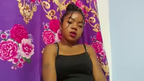 Snapshot of miranah591732 chatting on March 3, 7:36 am miranah591732 online show from March 3, 7:36 am