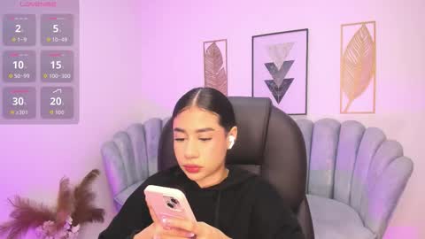 miranda_crawfor online show from February 20, 11:43 am