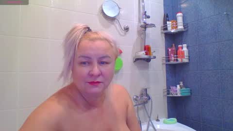 Miranda online show from October 18, 3:24 pm