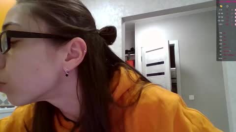 Snapshot of miranda_wish chatting on January 19, 1:48 pm MIRANDA online show from January 19, 1:48 pm