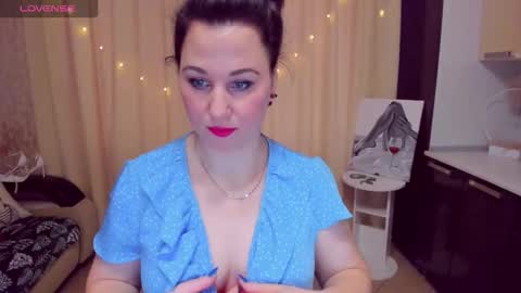 MirandaDyson online show from February 1, 11:09 am