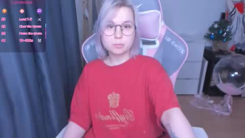 Snapshot of miray_kuriyama chatting on February 17, 10:38 pm Kira online show from February 17, 10:38 pm