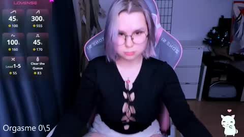 Snapshot of miray_kuriyama chatting on March 1, 5:59 pm Kira online show from March 1, 5:59 pm