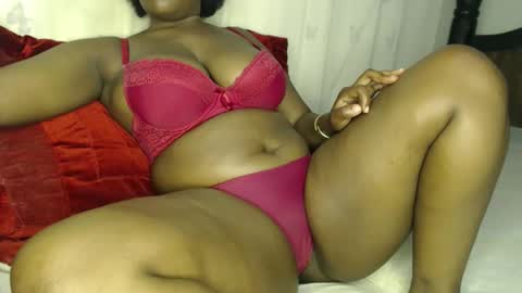 Snapshot of mireypeace chatting on February 25, 10:08 pm mireypeace online show from February 25, 10:08 pm