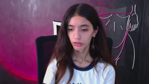 Miri online show from December 22, 1:22 pm