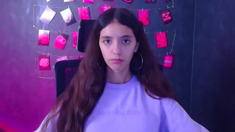 Snapshot of miri_miss chatting on October 27, 1:37 pm Miri online show from October 27, 1:37 pm