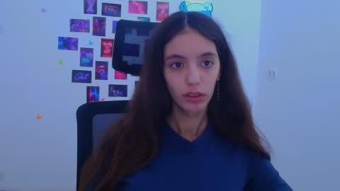 Snapshot of miri_miss chatting on January 10, 6:37 am Miri online show from January 10, 6:37 am